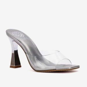 Vince Camuto Rendivi Sandal Color: Clear/Silver Metallic